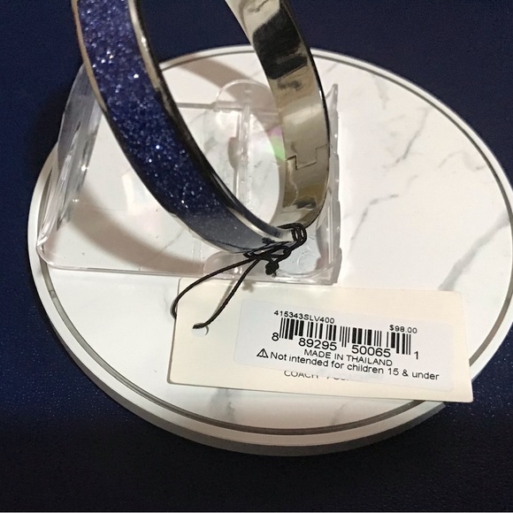 COACH BRACELET, SIGNATURE PUSH HINGED BANGLE - Picture 3 of 9